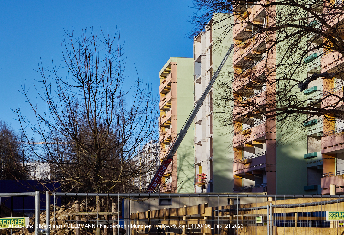 21.02.2023 -  Mega-Sanierung in der Kurt-Eisner-Straße in Neuperlach